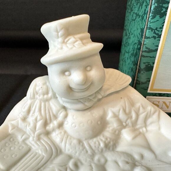 World Bazaar's Snowman Dish, White Ceramic Candy, Soap, Bowl Decor Frosty - Picture 10 of 12